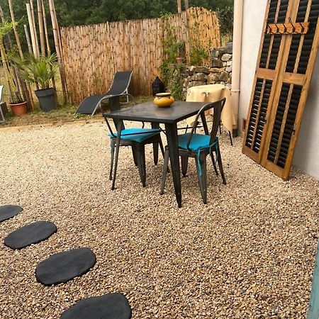 Au Petit Paradis La Roquebrussanne Kültér fotó