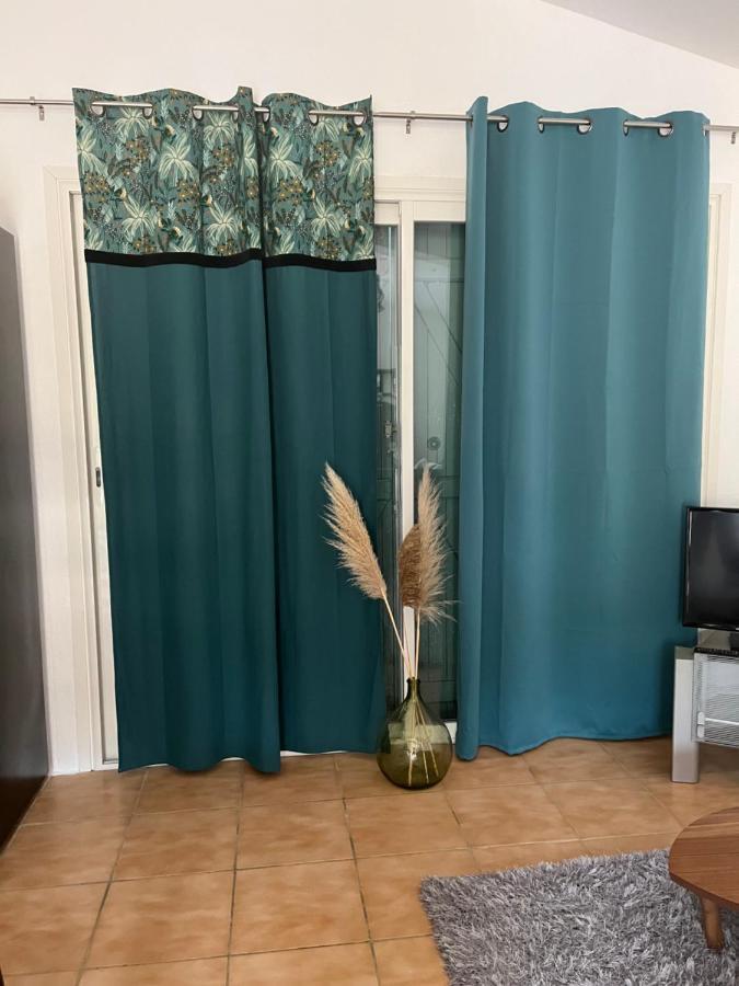Au Petit Paradis La Roquebrussanne Kültér fotó